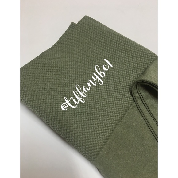 Buttery Soft Tummy Control High Waist Leggings - Picture 7 of 14